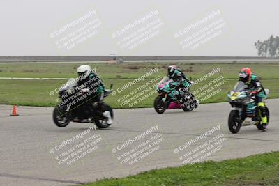 media/Nov-30-2025-TrackDaz (Sun) [[d8b22663df]]/Around the Pits/